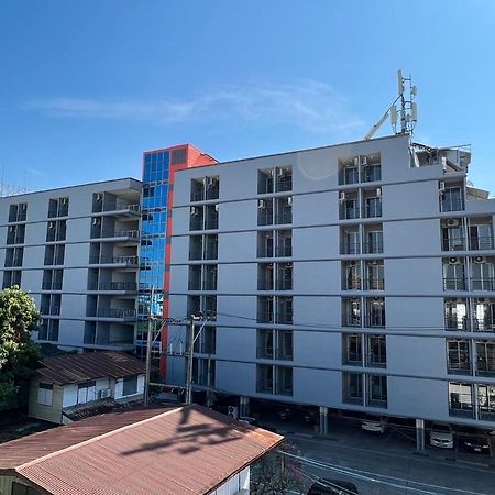 Neo Hotel Khon Kaen Dış mekan fotoğraf